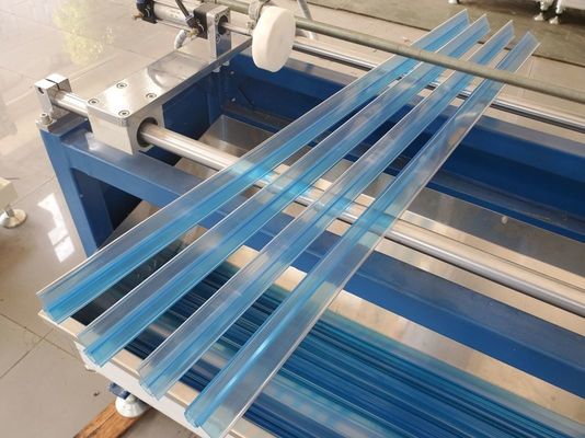 3 van de het Profieluitdrijving van extruder de Transparante pvc van de de Lijnplank Machine van de de Sprekeruitdrijving