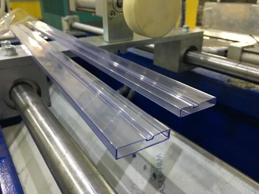 2 - 5M/Min IC-van de het Profieluitdrijving van Buispvc van het de Lijnprofiel de Uitdrijvingsmachine